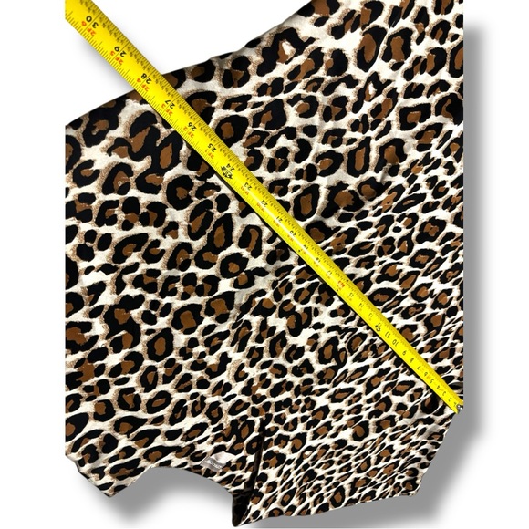 Chico's Chic Animal Print Knee Length T-Shirt Style Short Sleeve Kaftan - Picture 13 of 16